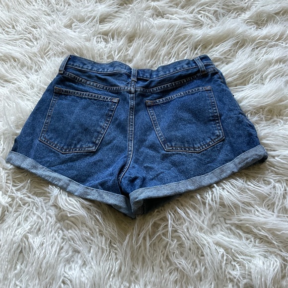 Abercrombie and Fitch Annie High-Rise Short - Picture 5 of 5